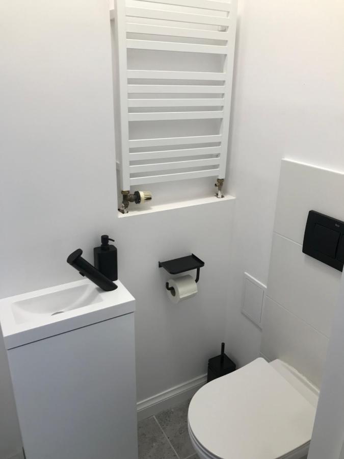 Vip Rooms Apartment Торунь Экстерьер фото